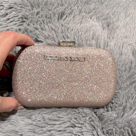 Victorias Secret pink and silver glitter clutch - Picture 2 of 11